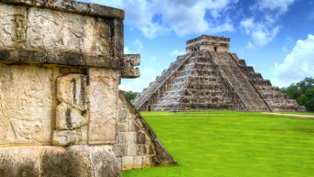 Get excited with Chichen Itza!